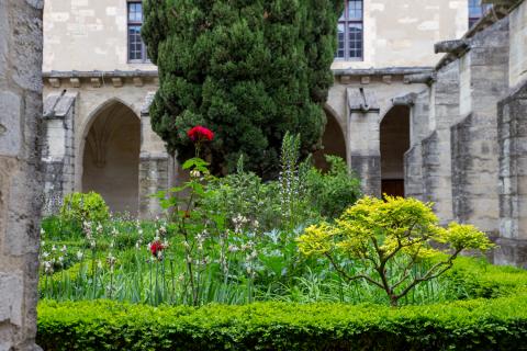 petit cloître © Alex Nollet - la Chartreuse